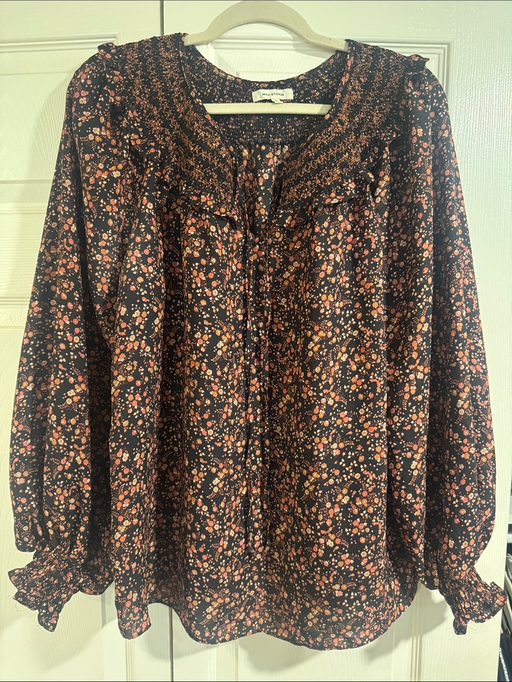 Max Studio Black Floral Smocked Ruffle Blouse-Large